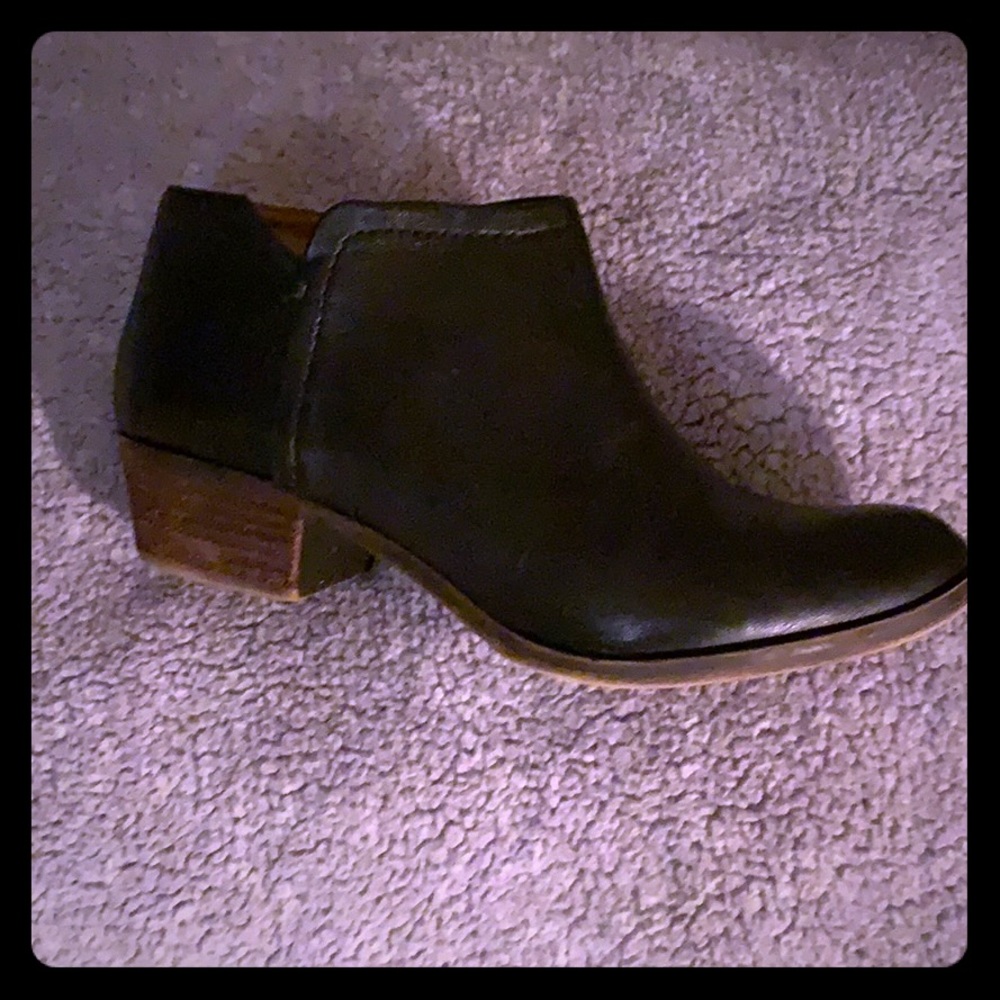 Lucky brand ankle booties